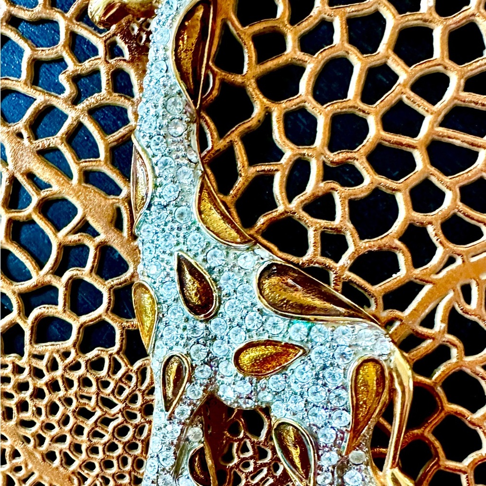 Vintage Giraffe Pin Brooch - Picture 7 of 14